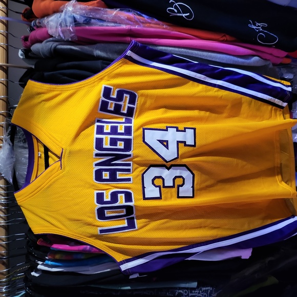 SIGNED - JSA CERTIFIED - SHAQUILLE O'NEILS JERSEY - Picture 1 of 10